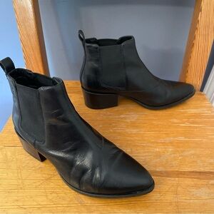 Vagabond Leather Black Heeled Classic Boots 6